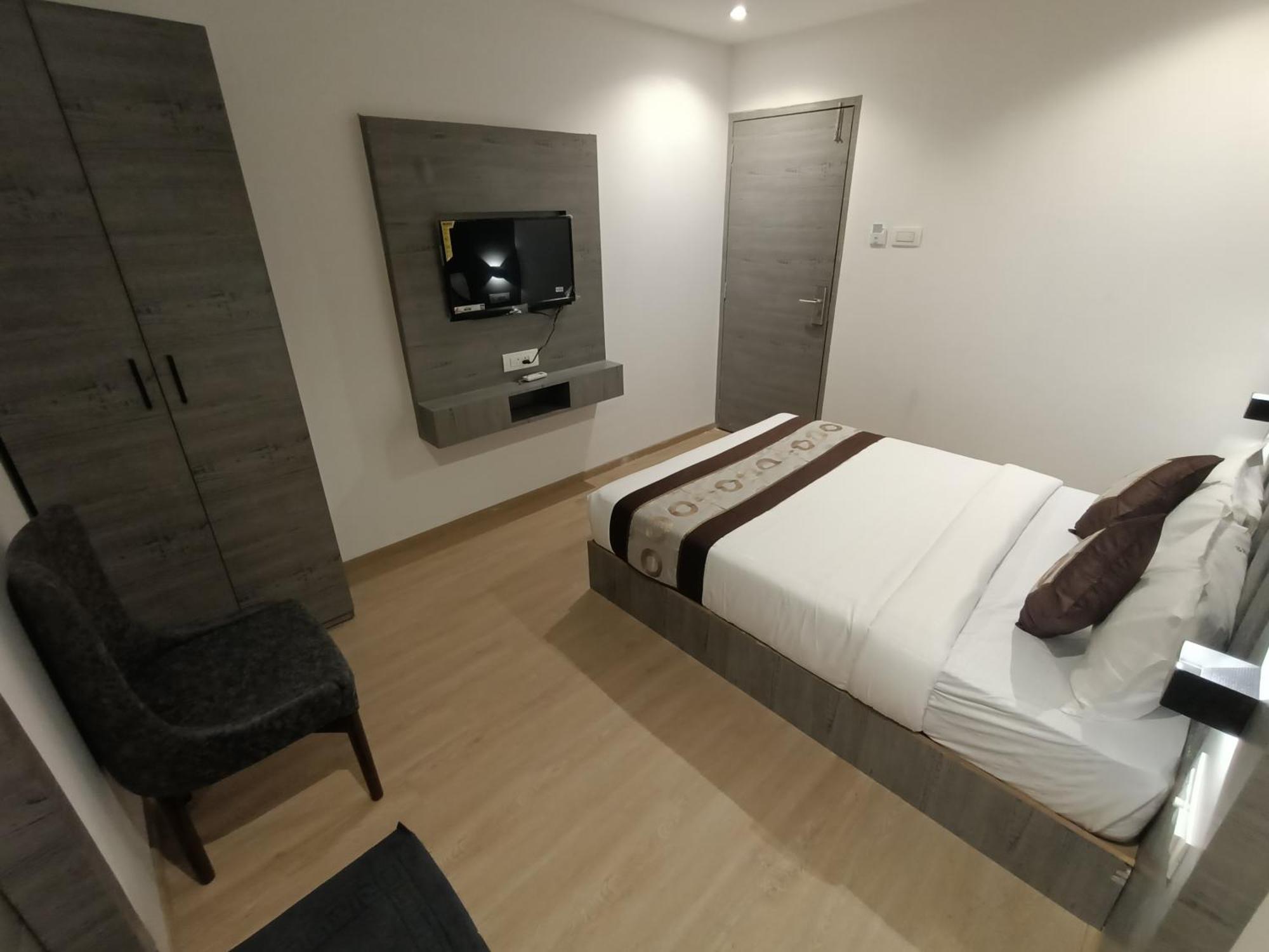 Hotel Beverly Palace Santacruz - Near Bkc - Mumbai Airport T1 Екстер'єр фото