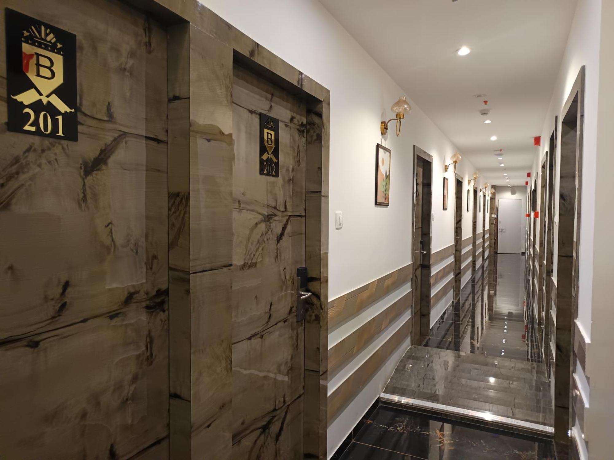 Hotel Beverly Palace Santacruz - Near Bkc - Mumbai Airport T1 Екстер'єр фото